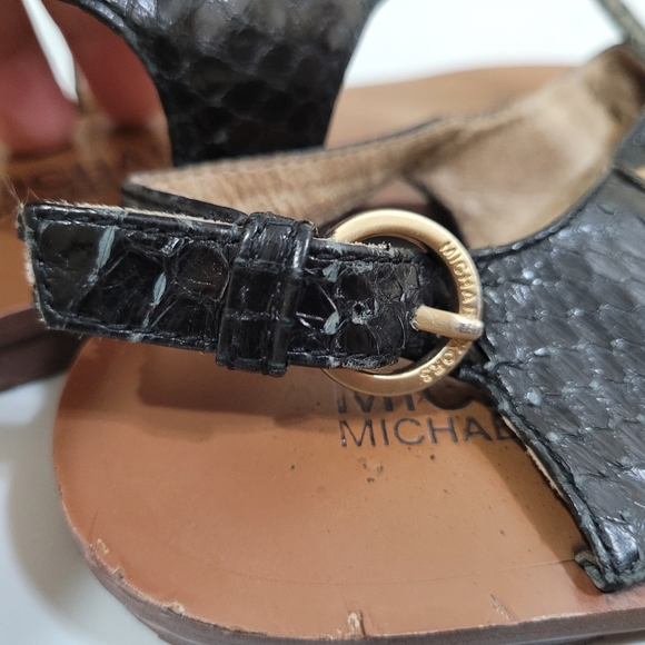 Michael Kors Slippers - Picture 6 of 7